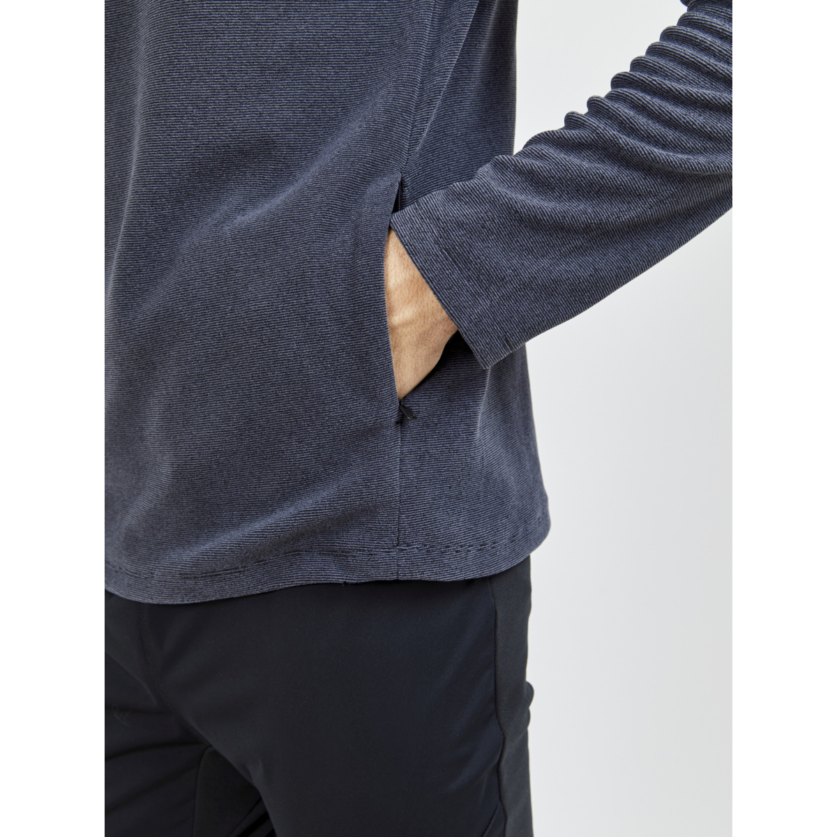 CORE Edge Thermal Midlayer M