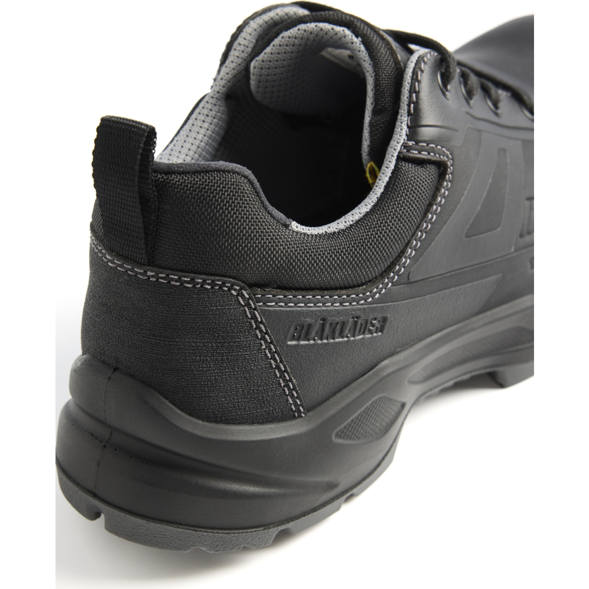 2372 TITAN Safety Shoe S3L